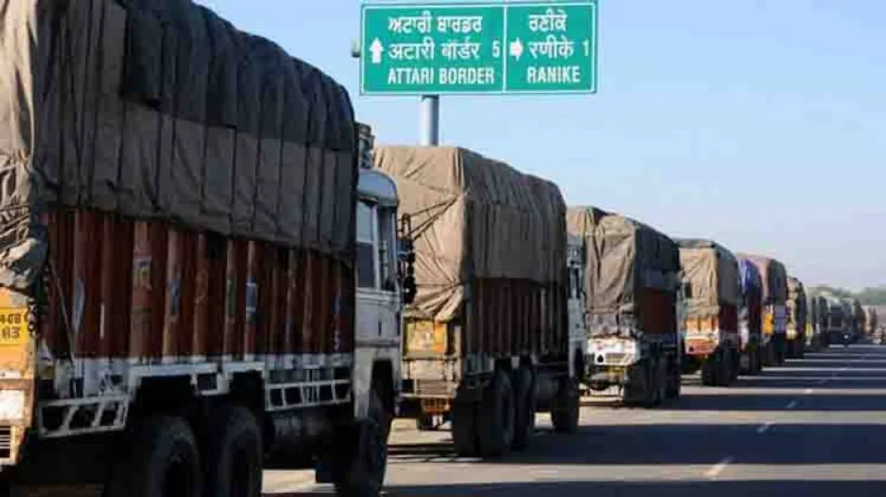 Pakistan Formally Suspends Trade With India