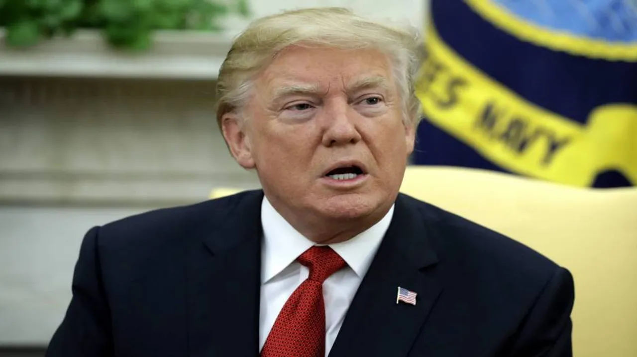 US lawmakers vote to release memo on Russian probe