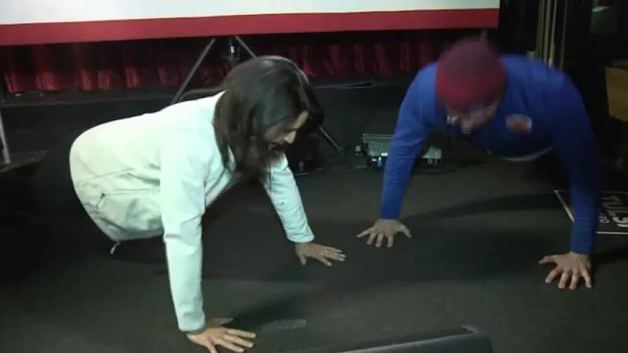 Tulsi Gabbard Takes Up Push-Up Challenge