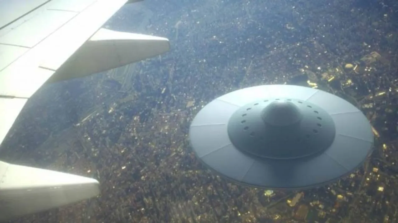 Irish authorities begin investigation over UFO sightings