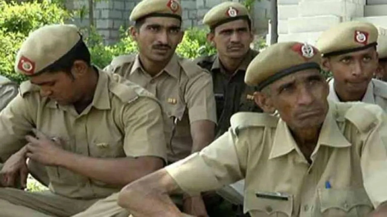 Diwali Disaster For Home Guards As 25000 Lose Jobs