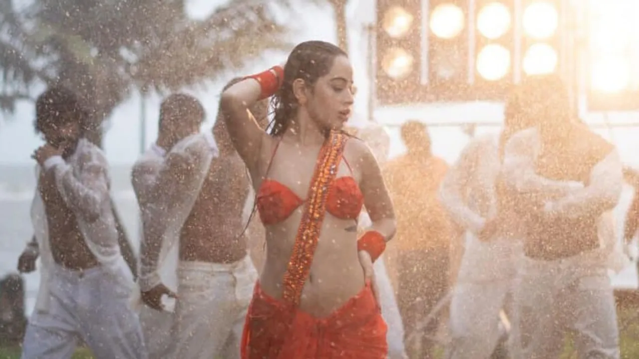 Urfi Javed schools trolls on vulgarity and decency