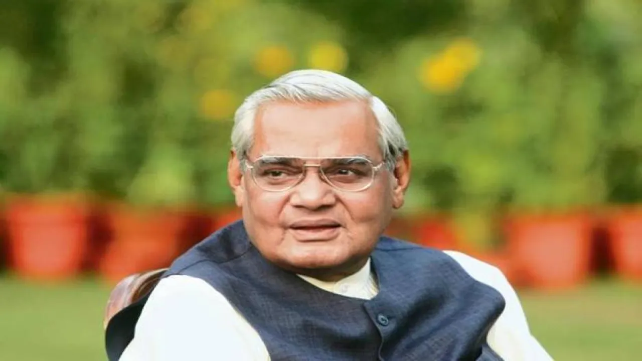 Rajnath, Shah visit AIIMS to enquire about Vajpayee's health