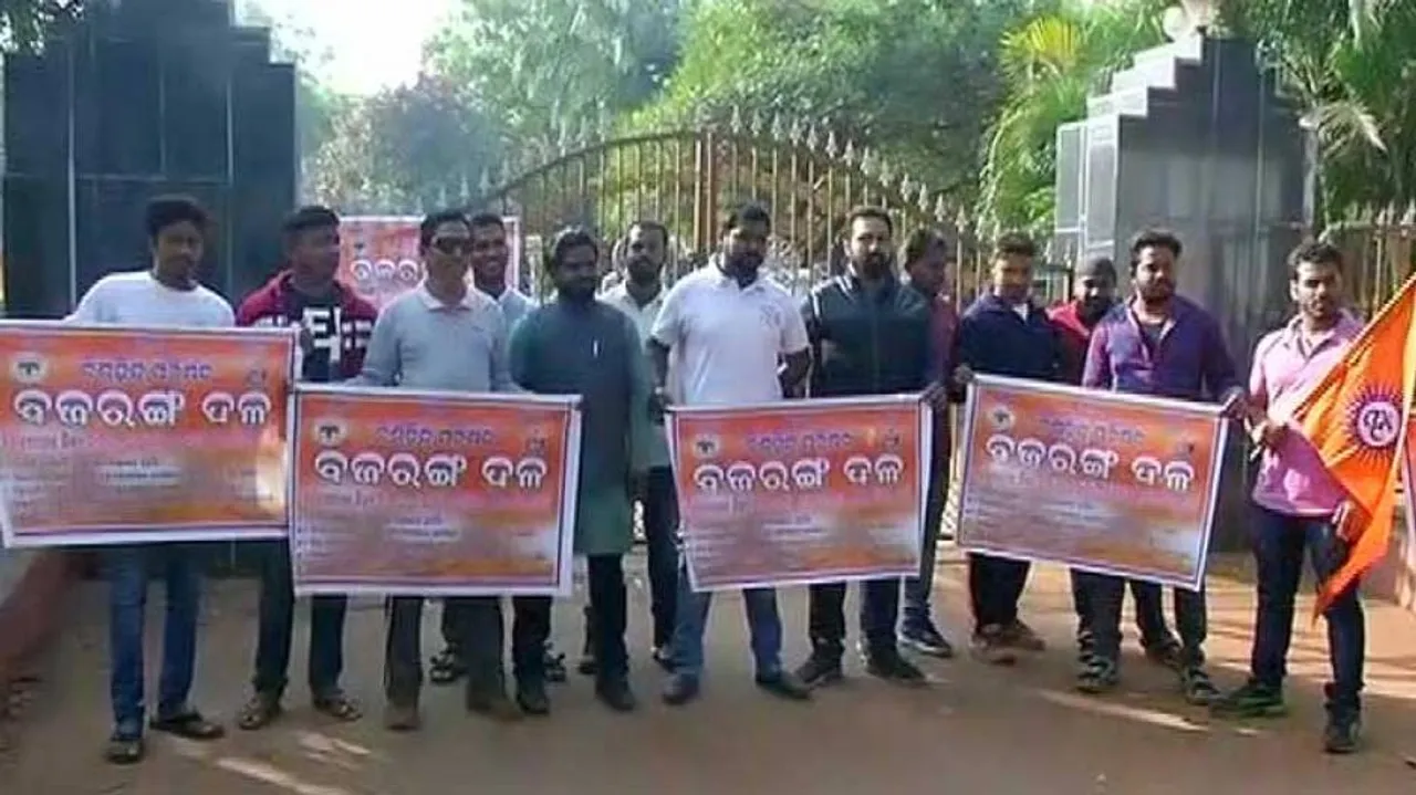 Valentine’s Day: Bajrang Dal says no to moral policing