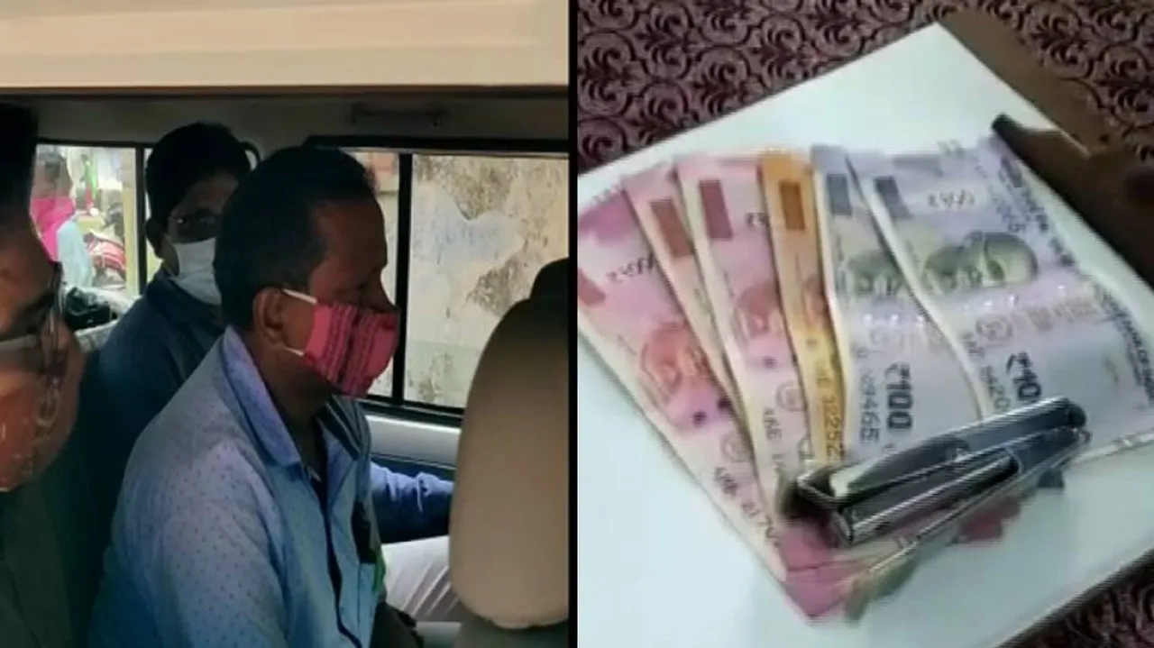 Odisha: Municipality Assistant Tax Collector Caught Taking Bribe