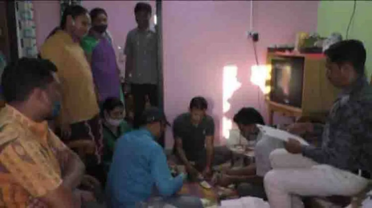 Odisha: Vigilance Raid On Subarnapur Teacher's House Over DA Case