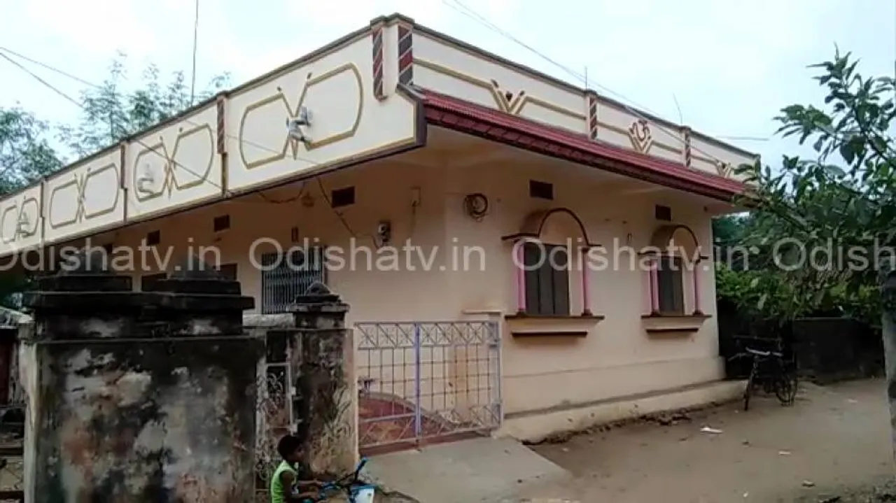 DA case: Vigilance raids residence, office of Golamunda AAO