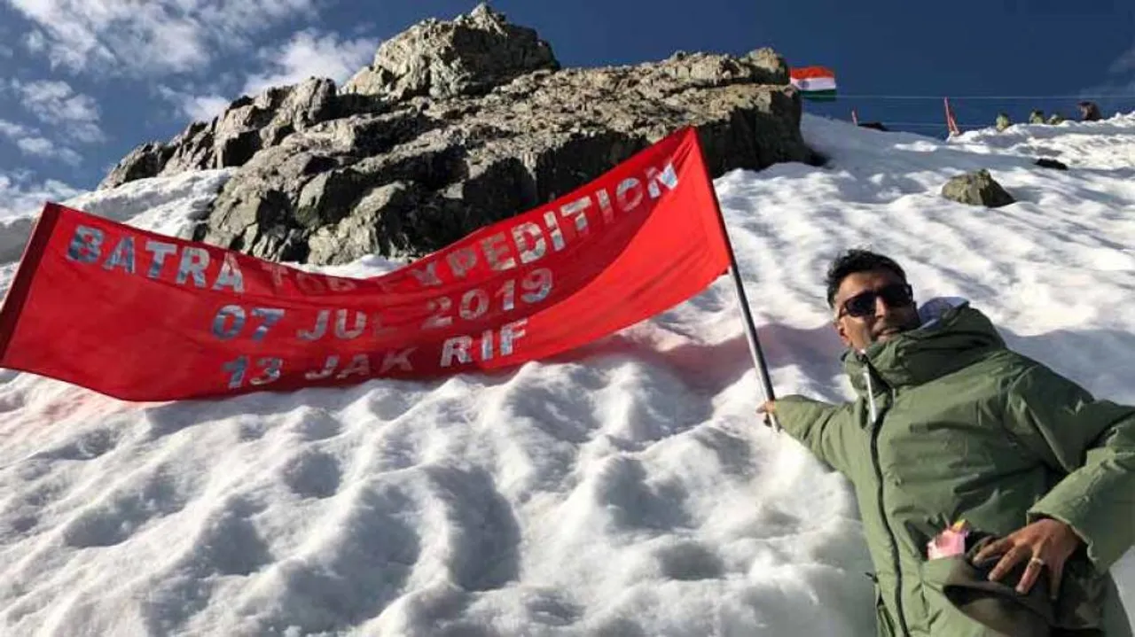 Kargil Hero Capt Vikram Batra's Brother Pays Tribute To The Martyr After 20 Years