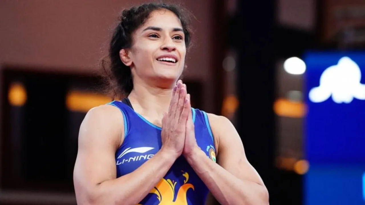 Vinesh's Title Hopes Go Up In Smoke After Defeat Against Reigning World Champion