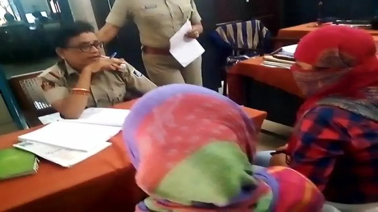 Two women of viral video file complaint before Mahila Police