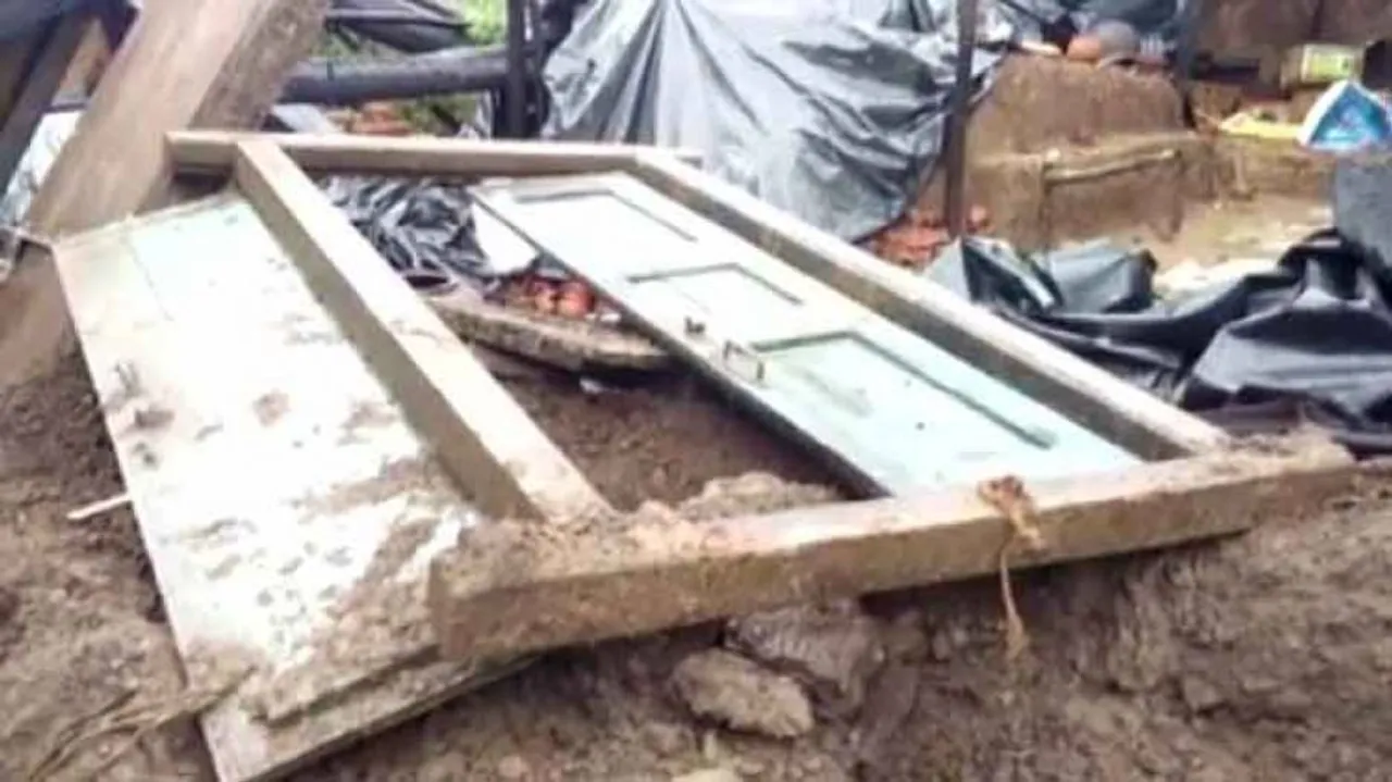 4 Persons Killed, 4 Injured In Separate Wall Collapse Incidents In Odisha