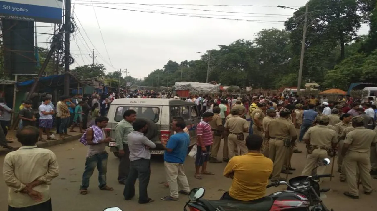 Locals block NH as truck mows down woman in Rourkela