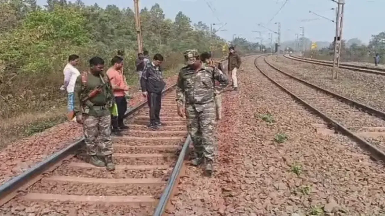 Four mutilated bodies found on rail track on Odisha-Jharkhand border