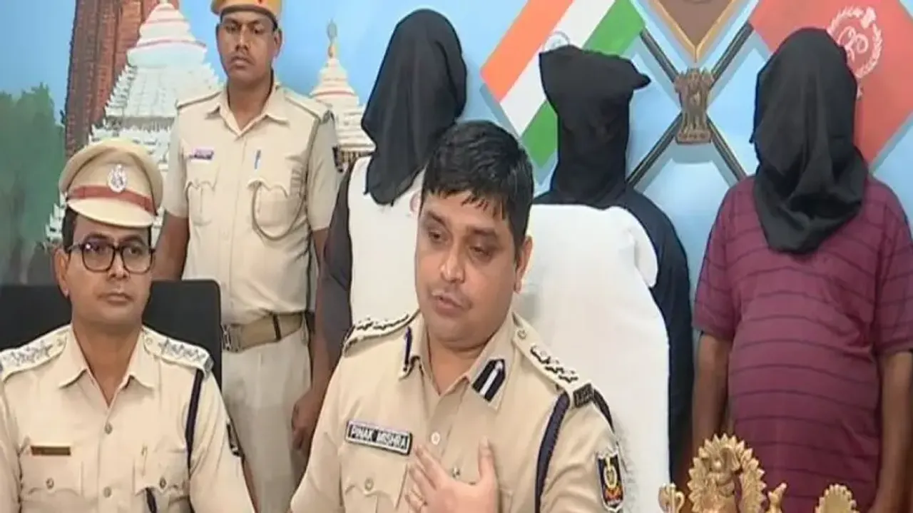 Theft in Puri Mukteswar temple: Three arrested; two idols, ornaments seized