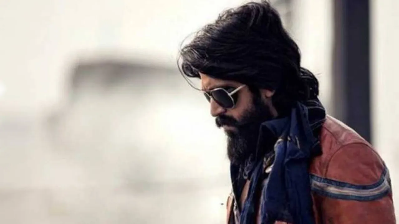 KGF Chapter 2 New Videos: Yash With ‘Death Warrant’ Issuing Lady!