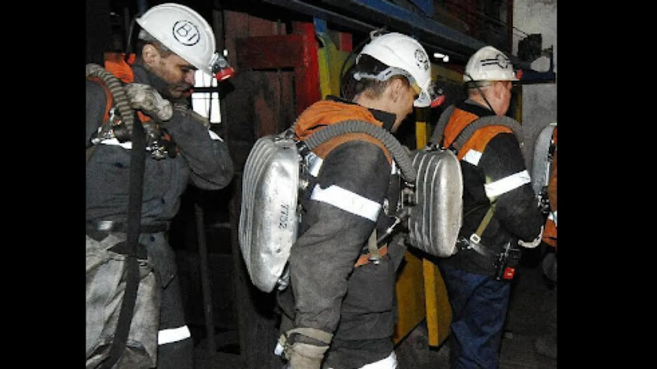 52 Killed In Russian Mine Accident