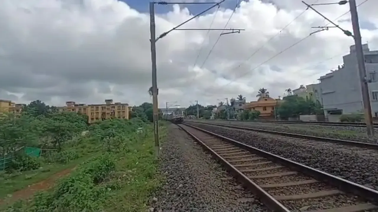 Couple’s mutilated bodies found on railway tracks in Bhubaneswar, suicide suspected 