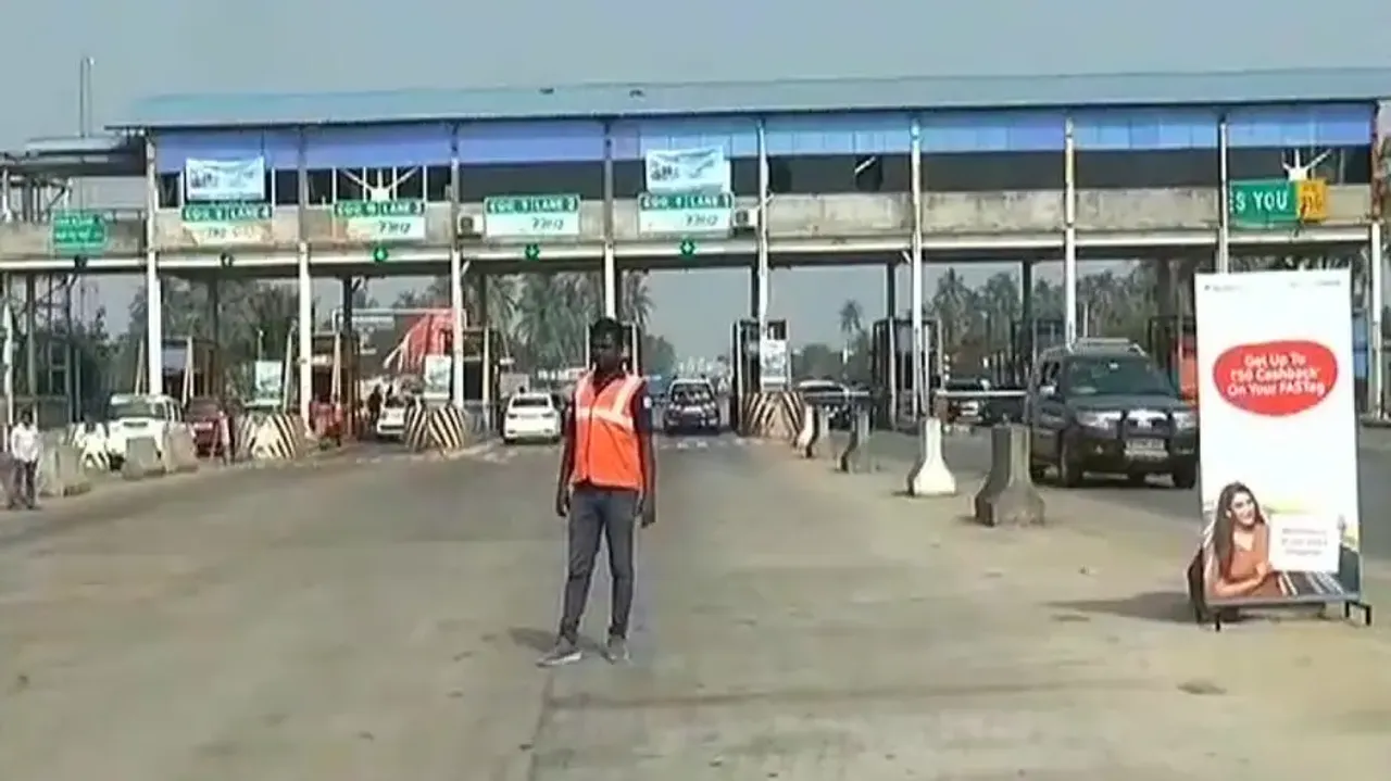 Attack, blank firing at Pipili toll plaza: Police detain three accused from Nimapara   