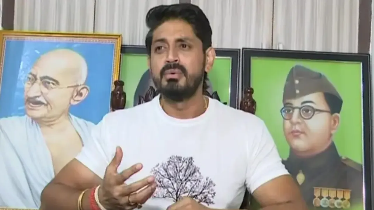 Let’s bury hatchet for betterment of the film industry: Arindam Roy to Manoj Mishra  