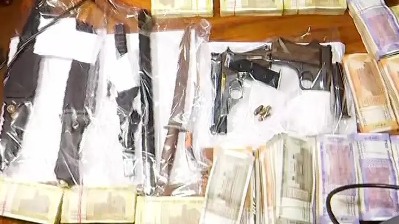 Dacoit injured in police encounter in Sambalpur; 12-member gang busted  