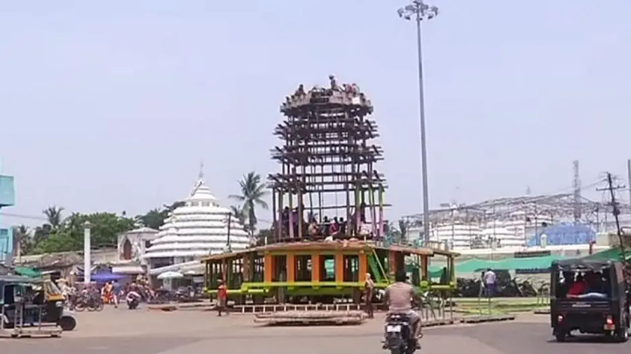 Tulasi Kshetra Kendrapara comes alive with hustle and bustle of Rath Yatra 