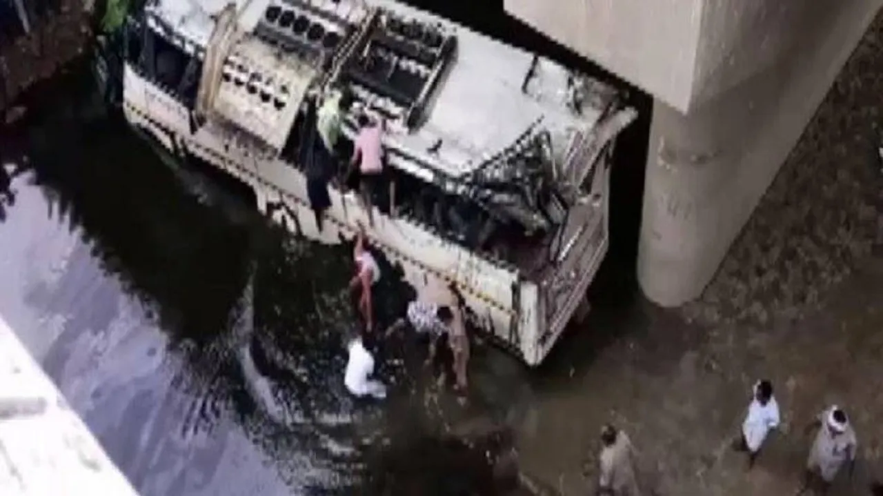 29 passengers killed in Yamuna Expressway accident