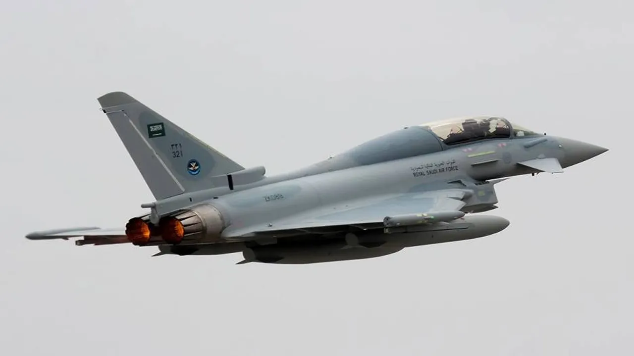 Saudi-led coalition intensifies airstrikes in Yemen
