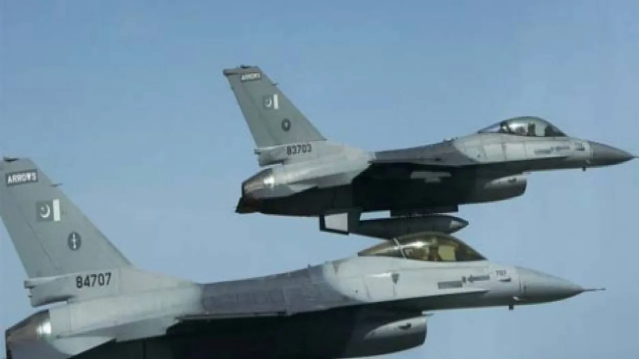Fresh Pak airstrikes kill scores of militants