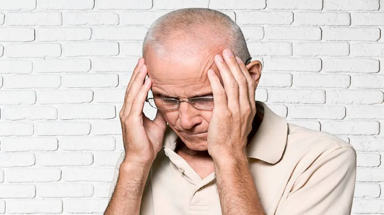 Can aspirin reduce Alzheimer's disease symptoms?