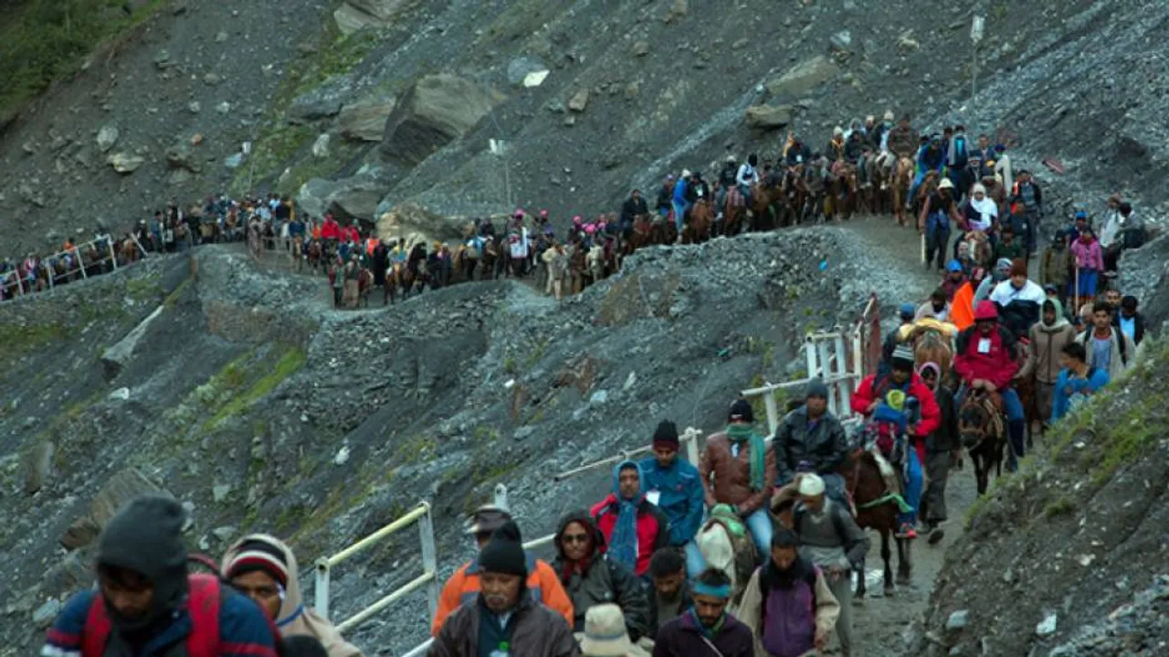 Amarnath Yatra resumes after three days
