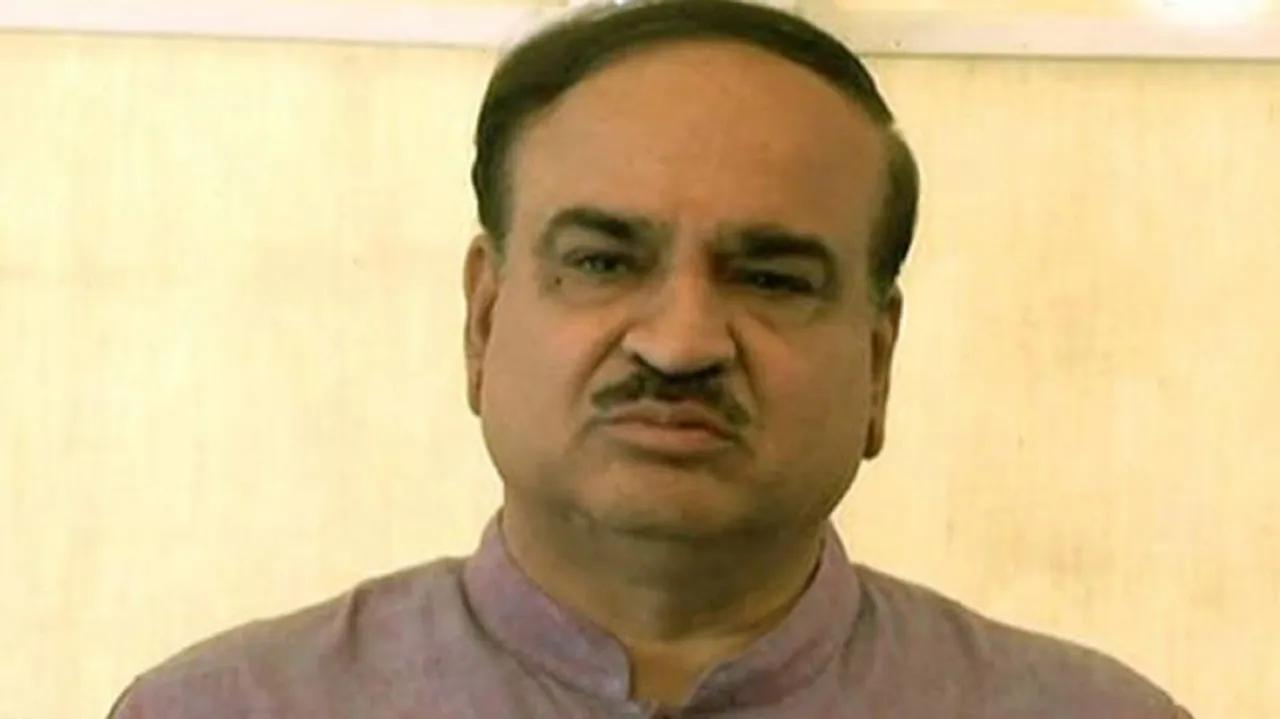 Union Minister Ananth Kumar passes away at 59