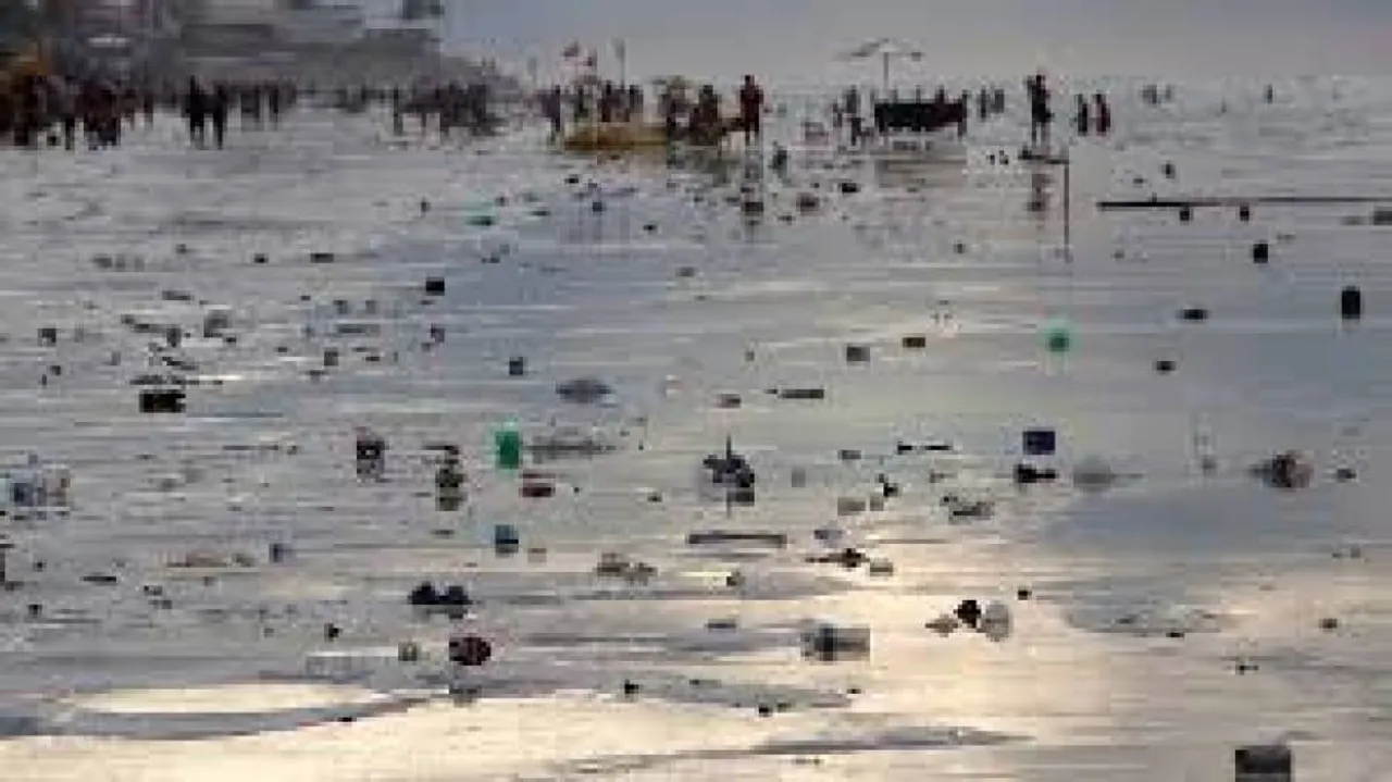 Plastic rubbish polluting remote Arctic Ocean too