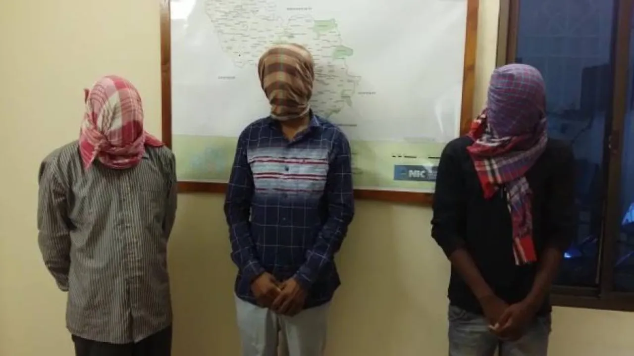 Fake currency worth Rs 10,000 seized, 3 held