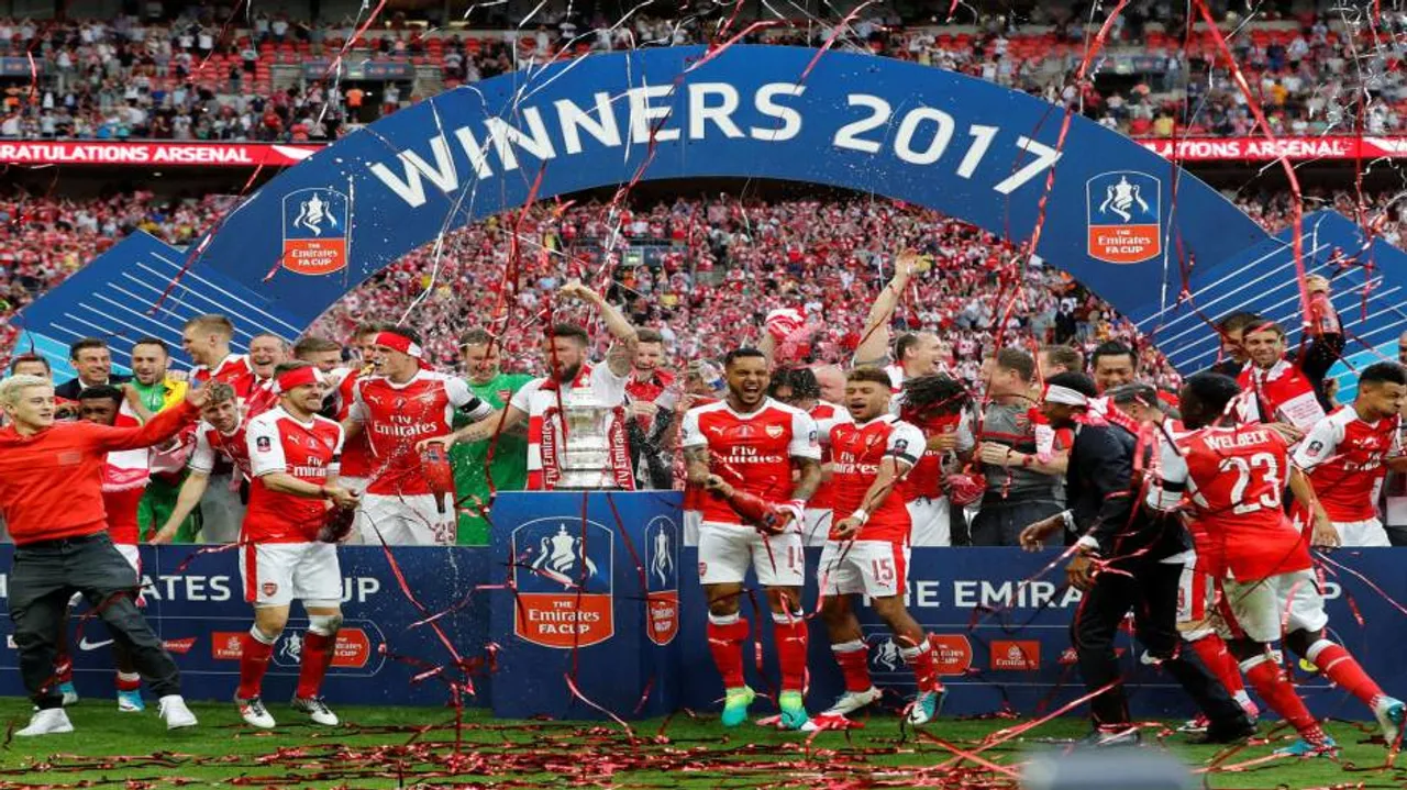 Arsenal beat Chelsea 2-1 to win record 13th FA Cup
