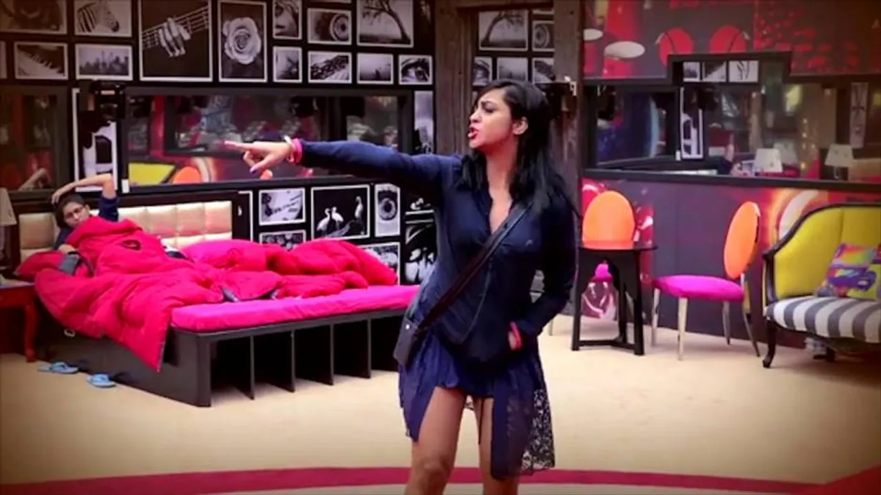 Arrest warrant against Big Boss contestant Arshi Khan