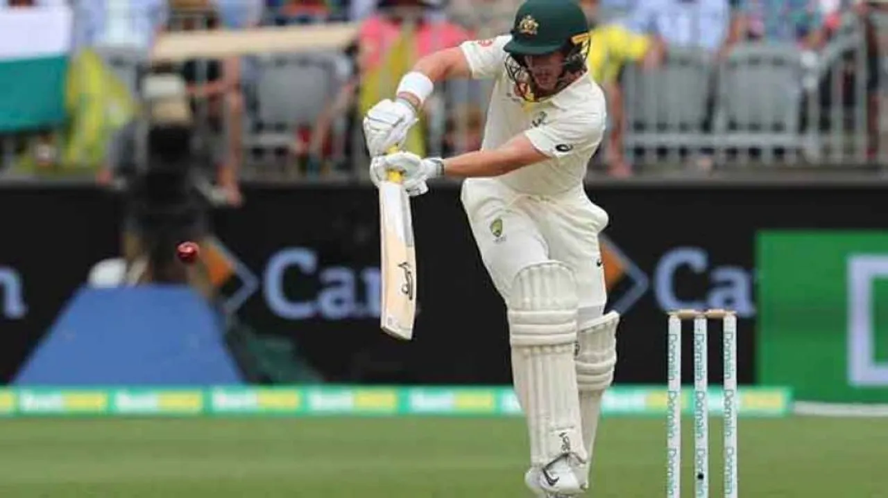 2nd Test: Australia 132/4 at stumps, lead by 175 runs vs India