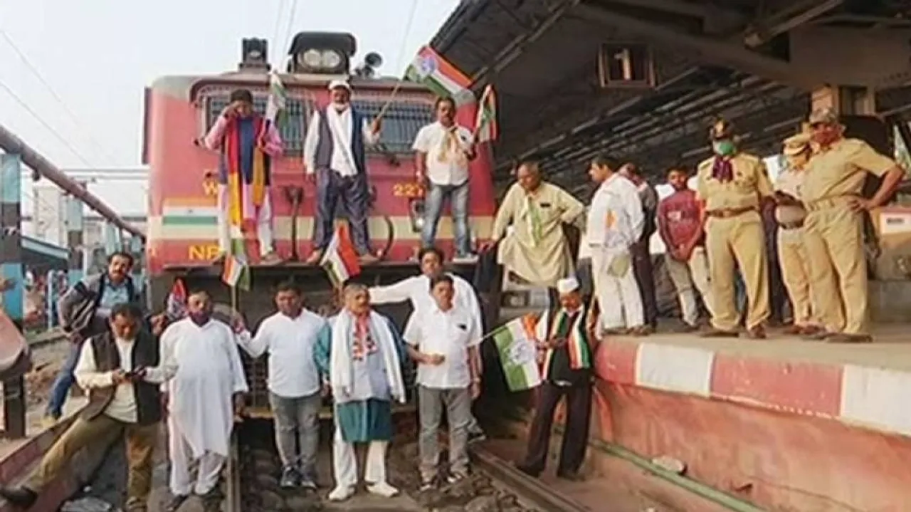 LIVE Updates: Odisha Bandh Cripples Normal Life