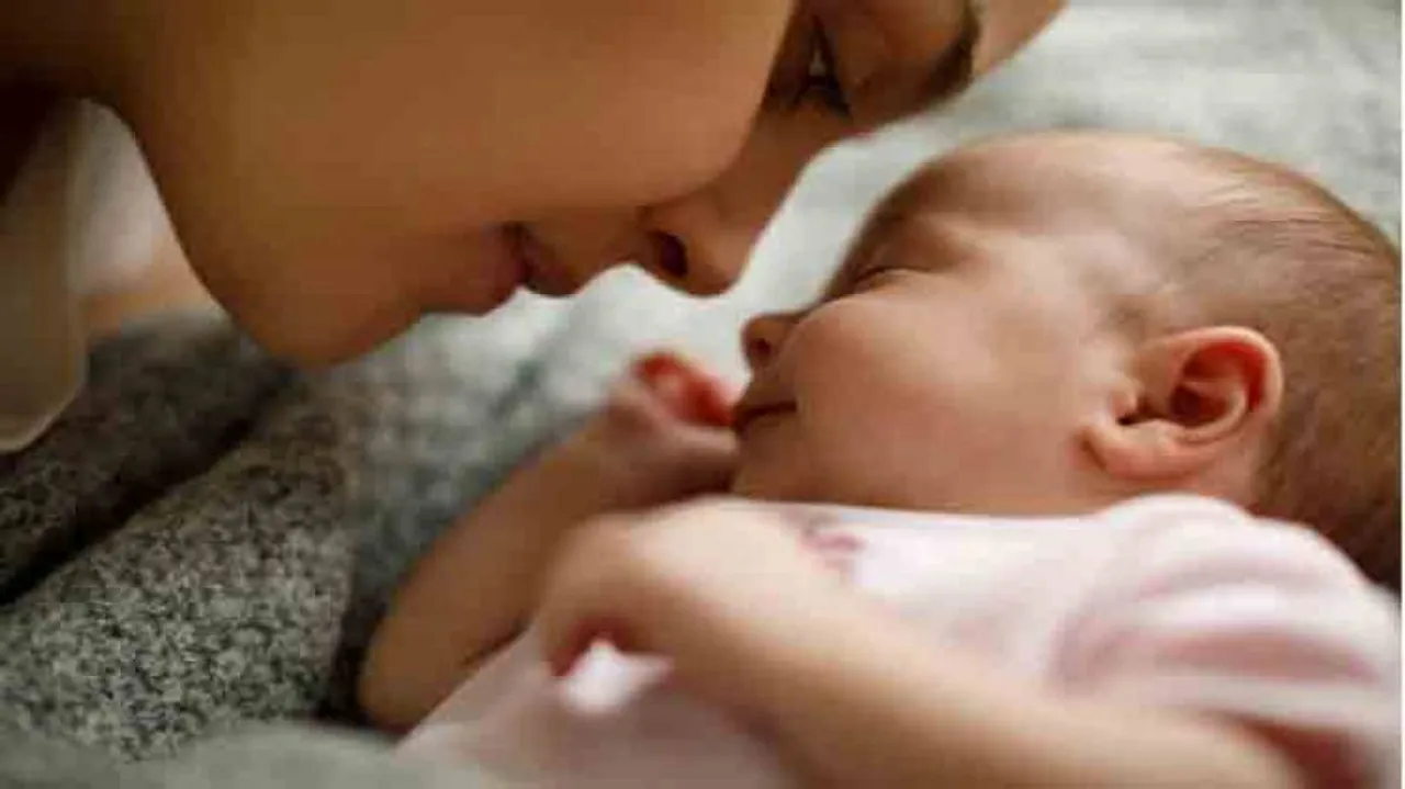 Breast milk, saliva can boost oral health in babies