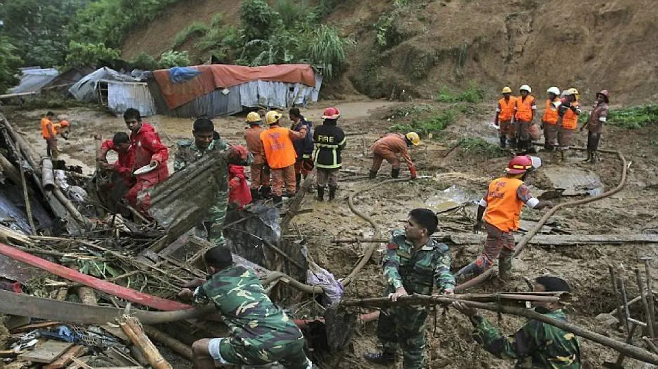 Toll rises to 125 in Bangladesh landslides