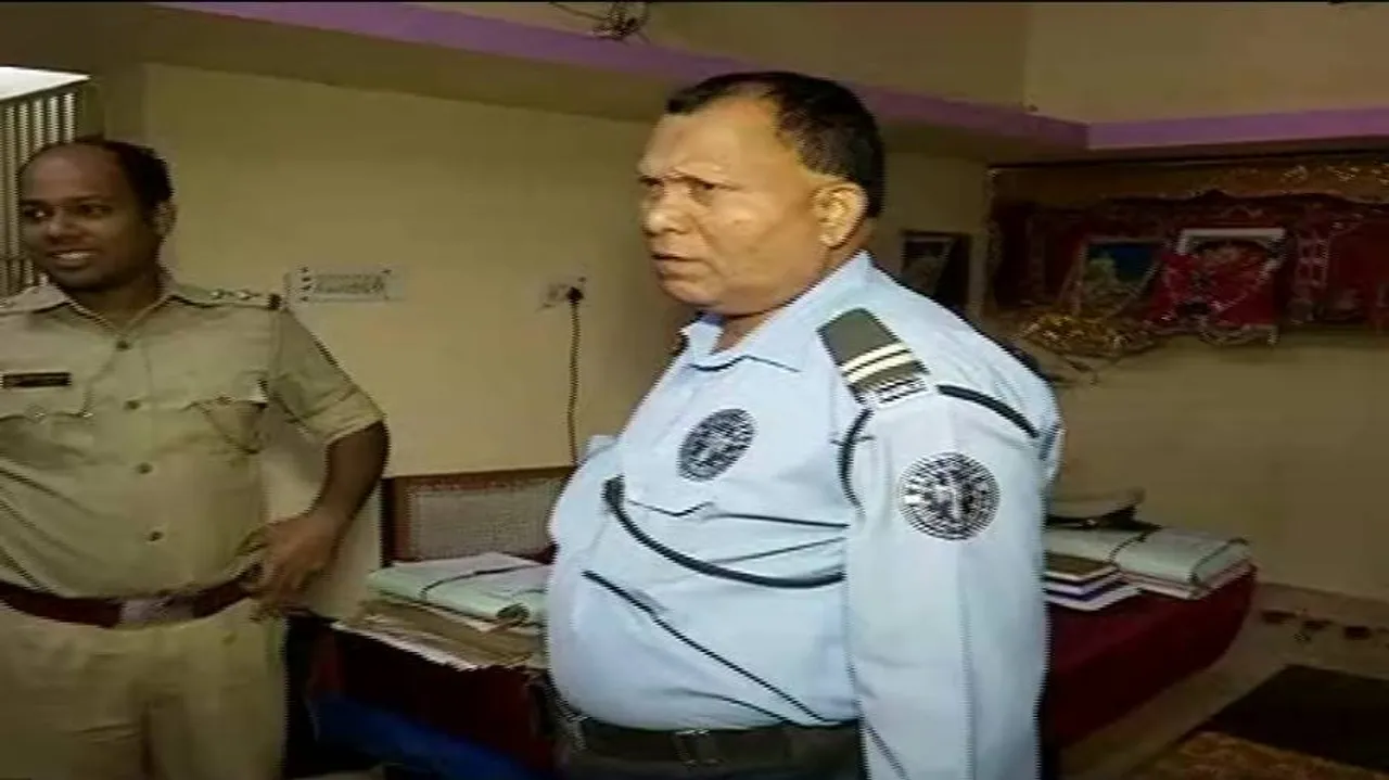 Woman bank employee shot at by security guard in Capital