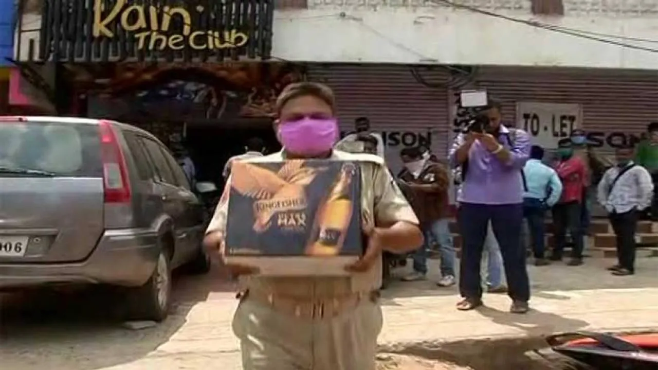 Bar In Bhubaneswar Raided For Selling Liquor ‘Illegally’ During COVID-19 Lockdown