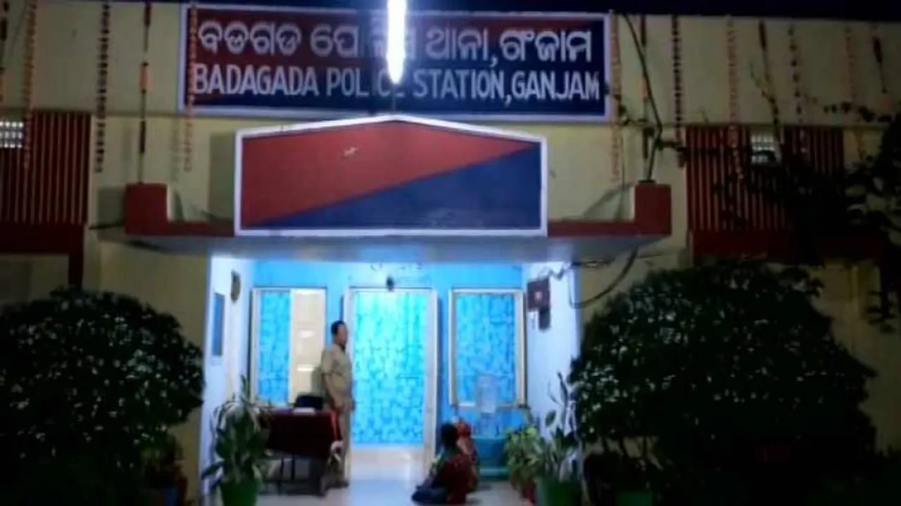 Armed Miscreants Loot Gold Ornaments, Mobile Phone From Trader In Odisha