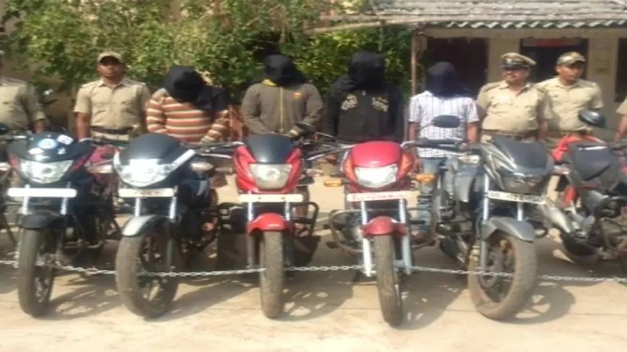 Bike lifting gang nabbed in Kendrapara; 13 motorcycles seized