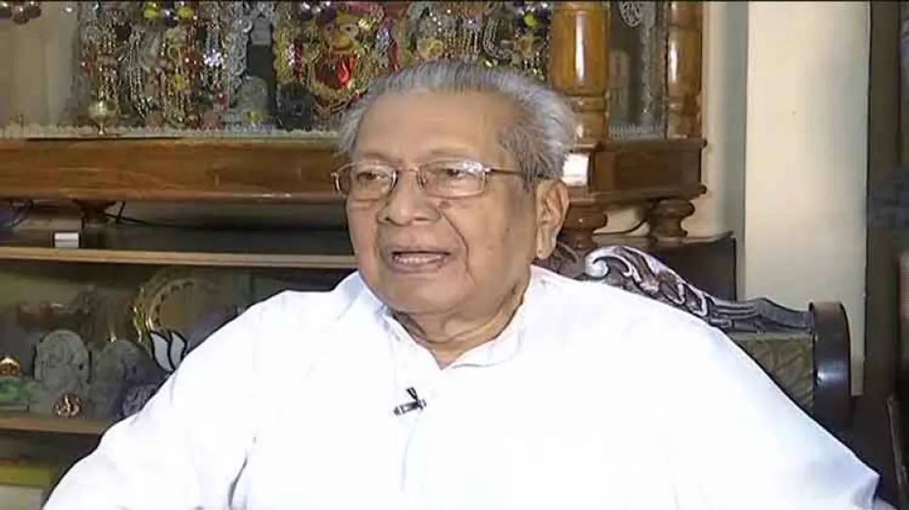 Biswabhusan Harichandan takes oath as Andhra Pradesh Governor