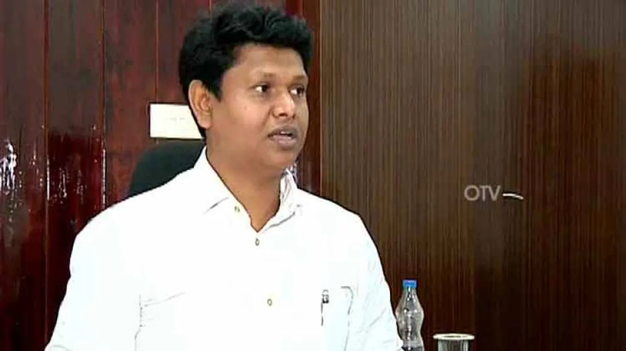 Woman BJD leader accuses party MLA Pranab Prakash Das of 'misbehaviour'