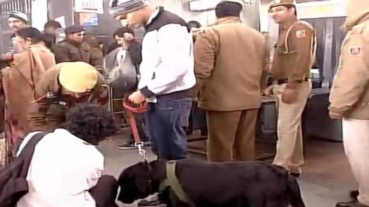 Searches on at New Delhi station after bomb call