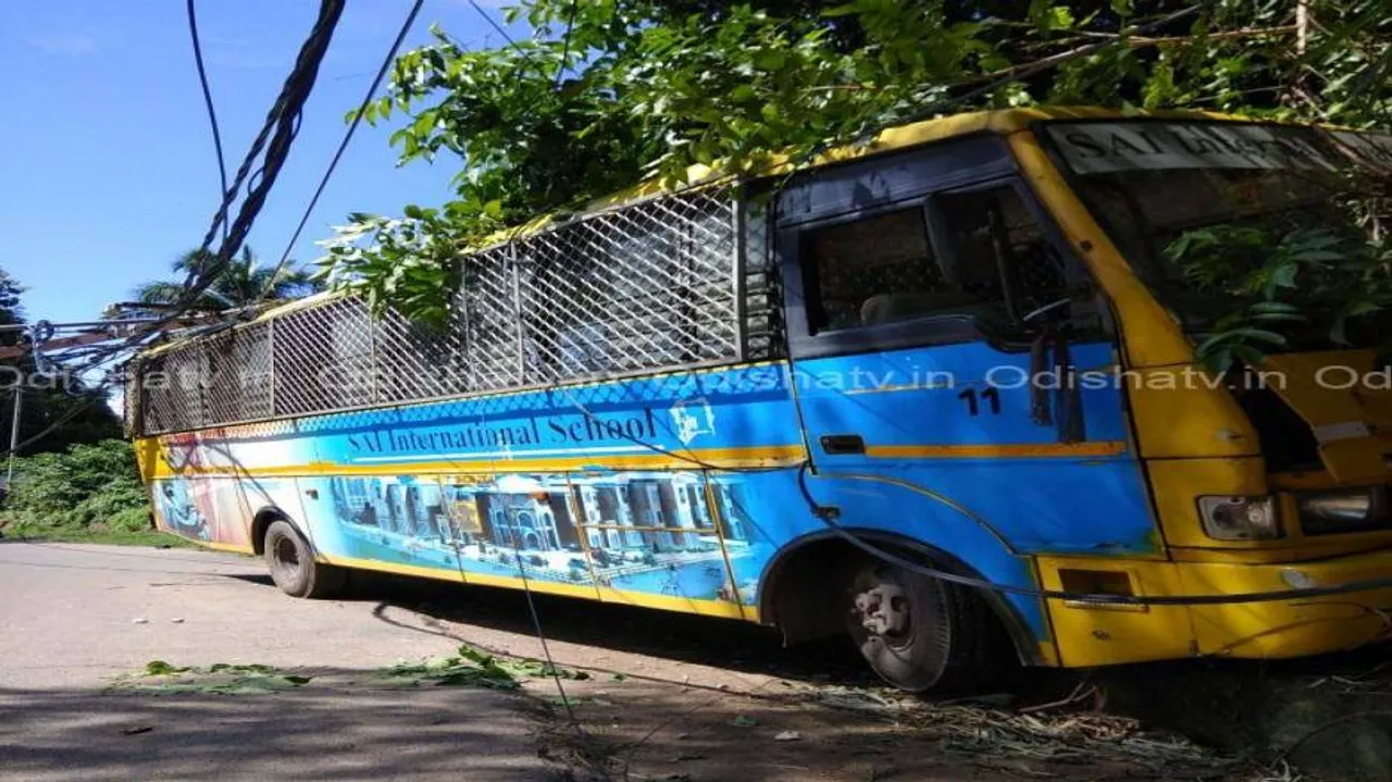 Close shave for school kids as bus rams into electric pole