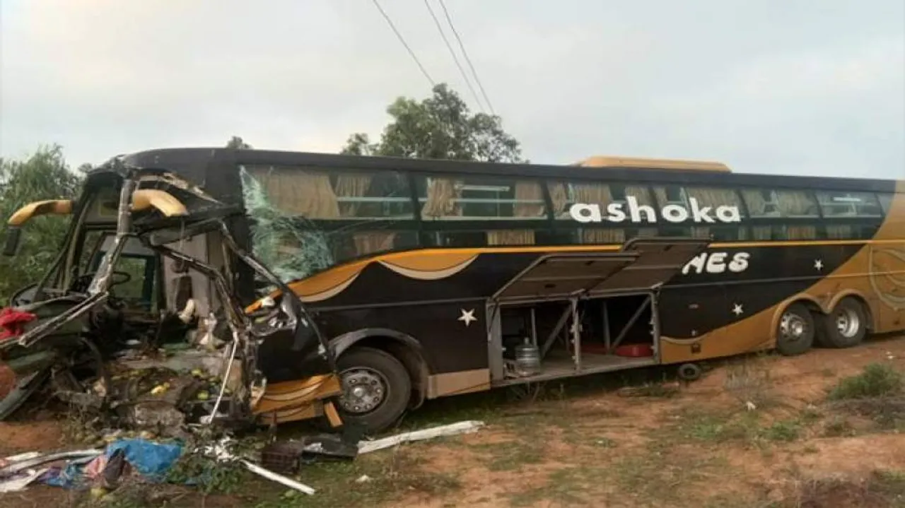 Bus carrying Odia migrants from Hyderabad meets with accident, 1 killed