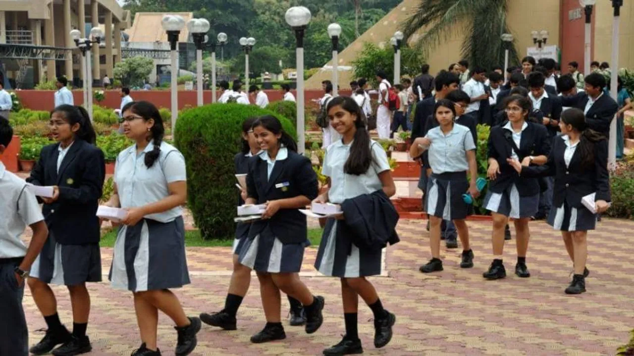 CBSE releases admit cards for these students, know exam date & other details