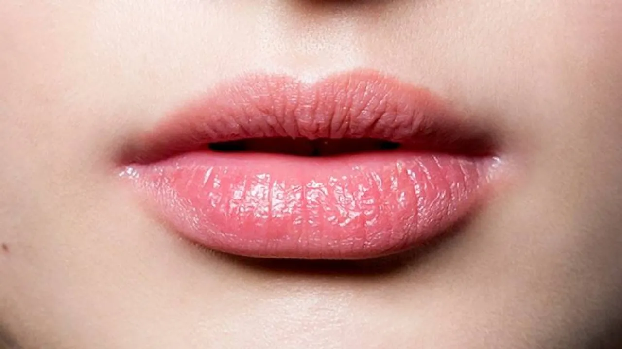 Say bye-bye to chapped lips with home remedies